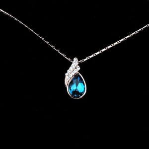 Elegant Blue Stone Rose Gold Necklace For Mother's Day Gift For Mom