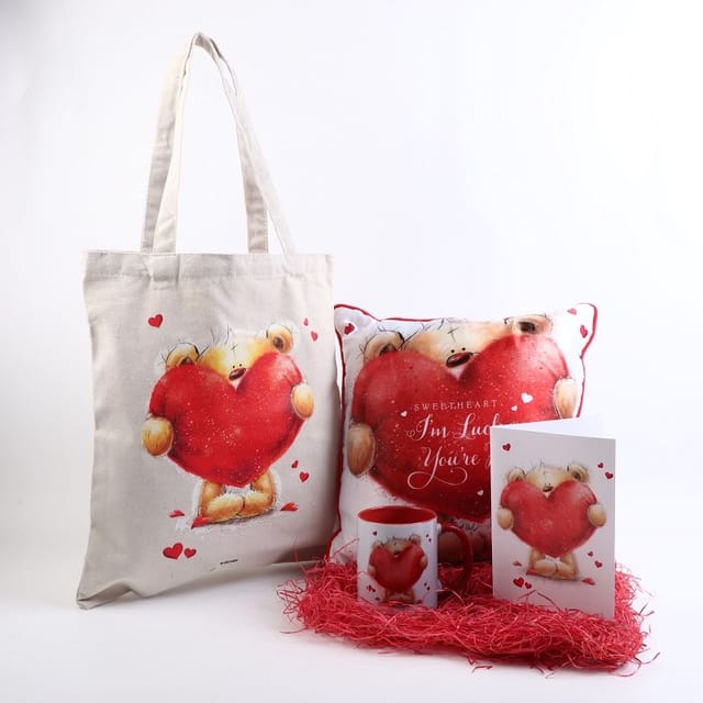 Love Combo Gift Set 4 For Valentine Day, Anniversary , Wedding, Birthday Perfect Love Combo Gift Set For All Event.