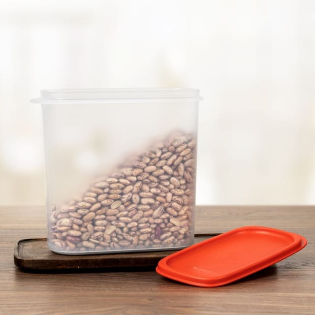 Tupperware Smart Lentils Saver 1.7 litre container , kitchen Accesories .