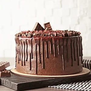 Rich Chocolate Egg Less Round Shape Cake For Any Occasion,Party & Events Celebration