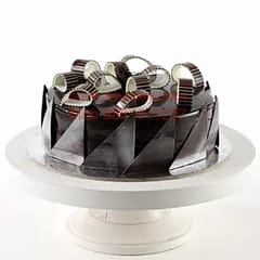 Choco Ejector Egg Less Round Shape Cake For Any Occasion,Party & Events Celebration