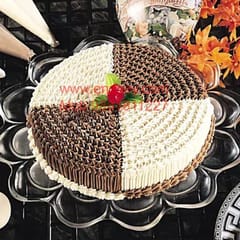 Double Choco Chips Egg Less Round Shape Cake For Any Occasion,Party & Events Celebration