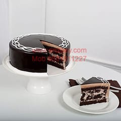 Chocolate Guinut Egg Less Round Shape Cake For Any Occasion,Party & Events Celebration