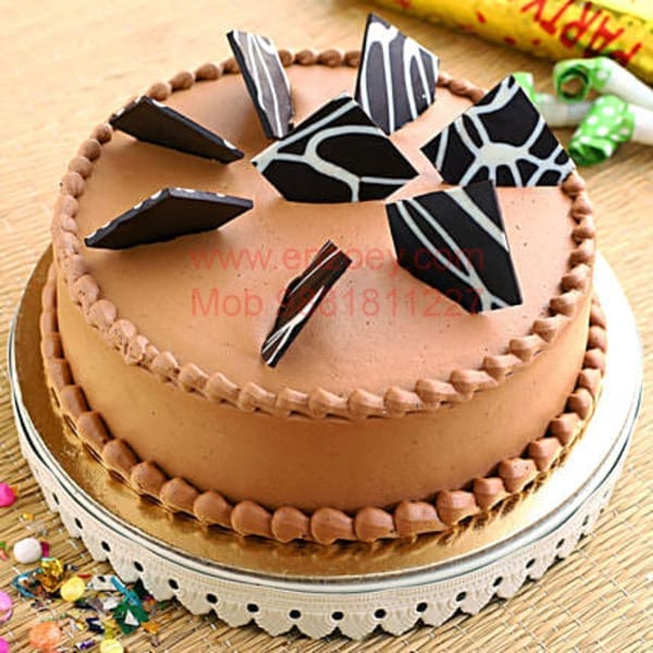 Chocolate Cappuccino  Egg Less Round Shape Cake For Any Occasion,Party & Events Celebration