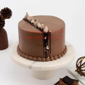 Choco Crunch Egg Less Round Shape Cake For Any Occasion,Party & Events Celebration