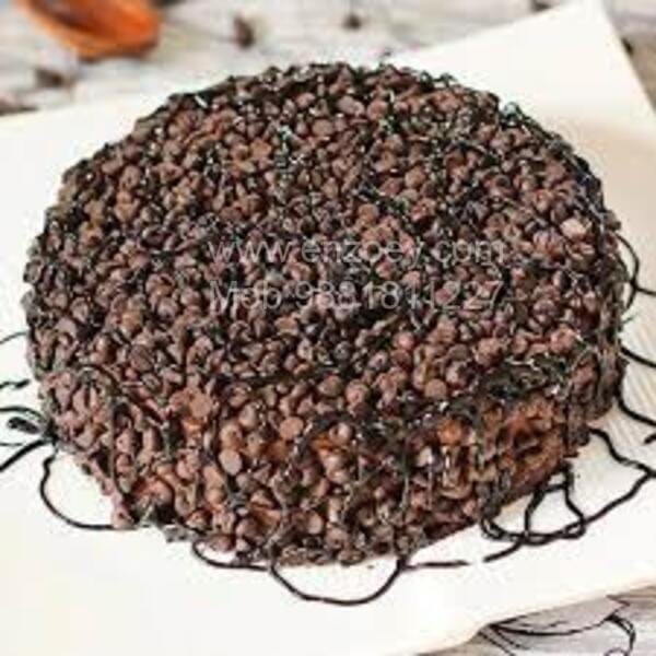 Chocolate Choco Chips  Cake For Any Occasion , Party & Events Celebration