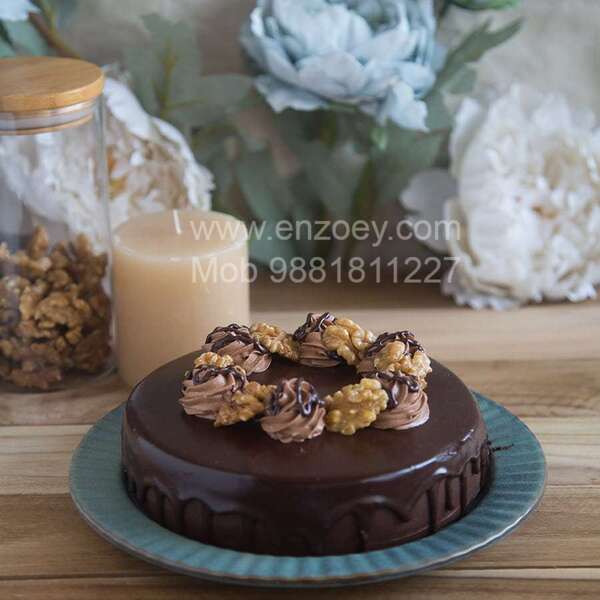 Chocolate  Duch Truffle Cake  For Any Occasion , Party & Events Celebration