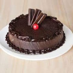 Royal Chocolate truffle Cake(Design as per availability)