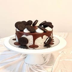 Best Butter Cream Oreo Cake(Design as per availability)