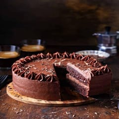 Delectable & Creamy Chocolate Delight Cake(Design as per availability)