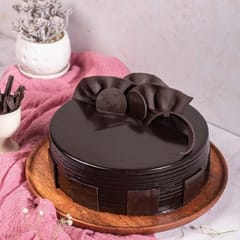 Delectable & Creamy Chocolate Delight Cake(Design as per availability)