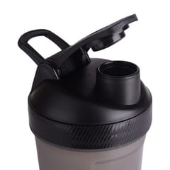 300ml Mini Shaker (Mix Colours) is perfect for every indoor and outdoor activity