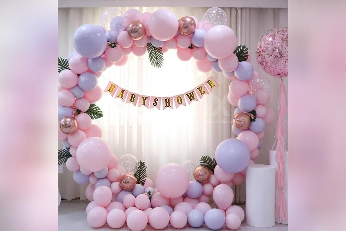 Baby shower ring decoration