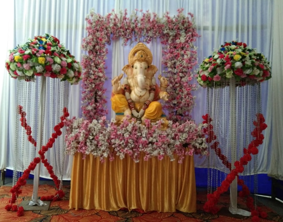 Festive Floral Arch Ganpati Setup