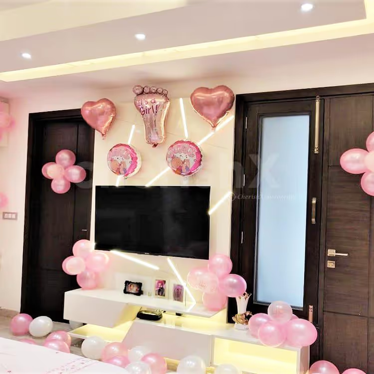 Welcome Baby Girl Decor