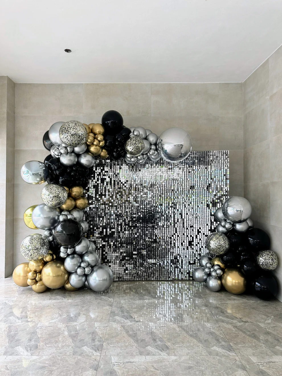 black & silver theme