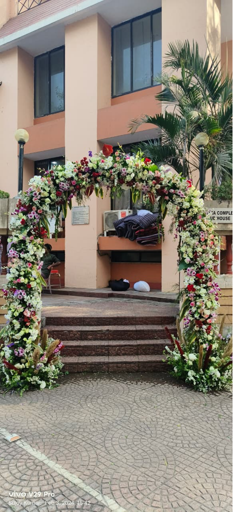 Mixed Flower Decoration on entrance gate image 4